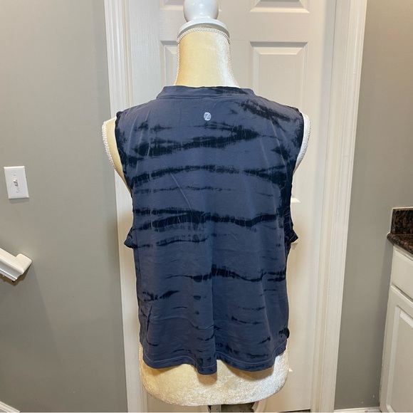 Nordstrom Z by Zella Tie-Dye Sleeveless Athletic Tee - Picture 3 of 6